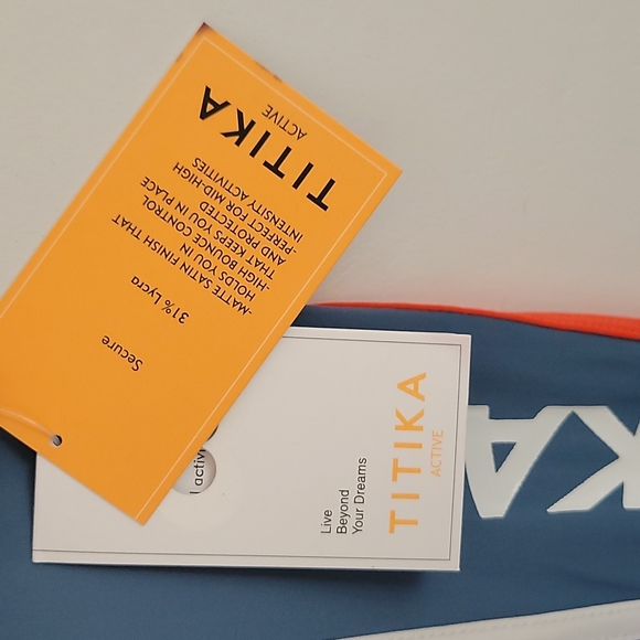 CLOSET CLEAROUT $10 | NWT Titika tights | Size 4 - Picture 4 of 8